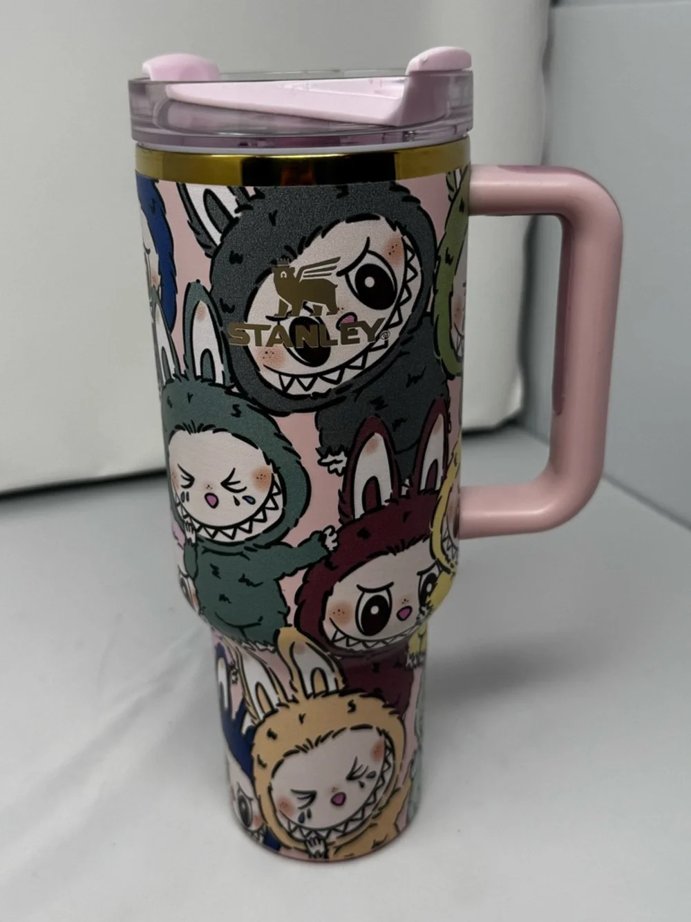 Stanley x Labubu The Quencher H2.0 Flowstate Tumbler 40oz. NWOT - Picture 2 of 7